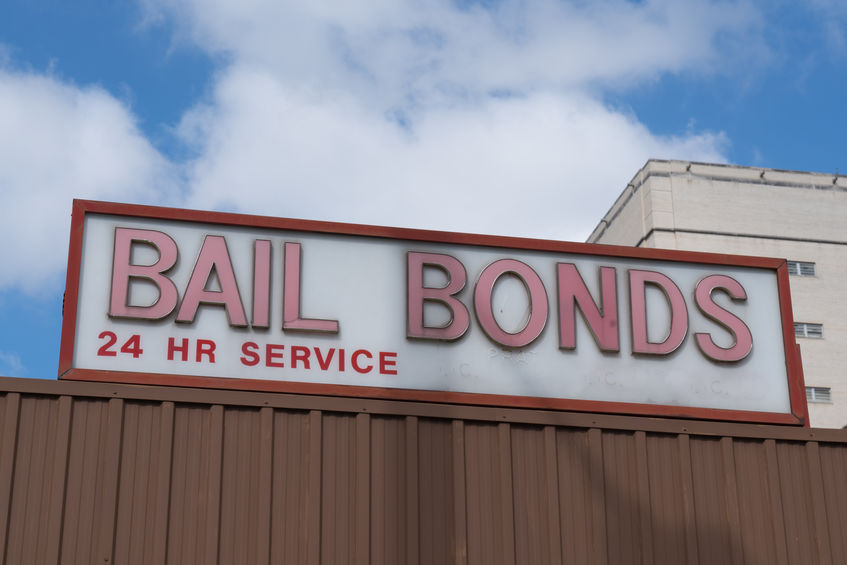 The Roles and Responsibilities of a Bail Bondsman